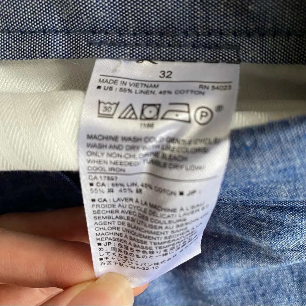 Banana Republic Aiden Short